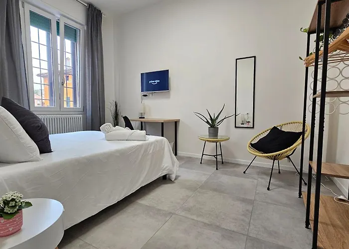 Lägenhet Nel Cuore Della Citta Bologna